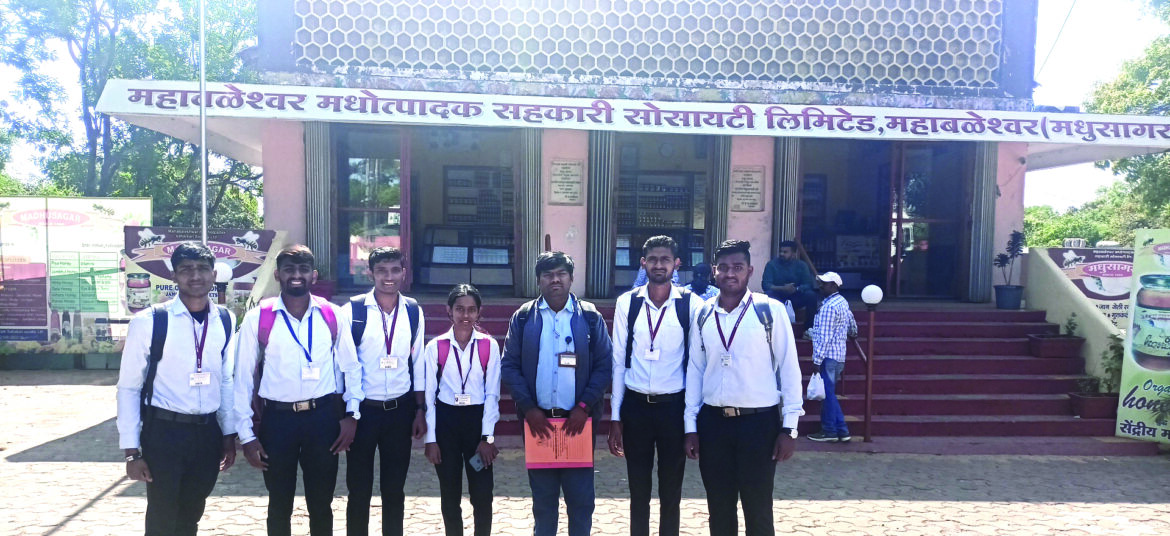 Industrial Visit (Session) to Madhusagar, Mahabaleshwar Madhutpadak Sahakari Society, Mahabaleshwar